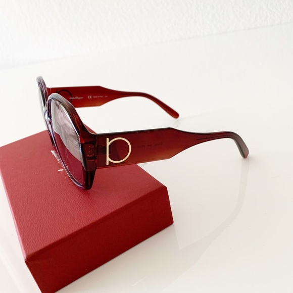 NEW Salvatore Ferragamo Sunglasses - Picture 11 of 14